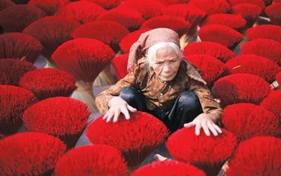 Nhang thiên mang ý nghĩa tâm linh sâu sắc với người Việt